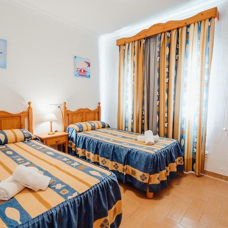 Apartamentos Punta Prima Beach Exterior foto